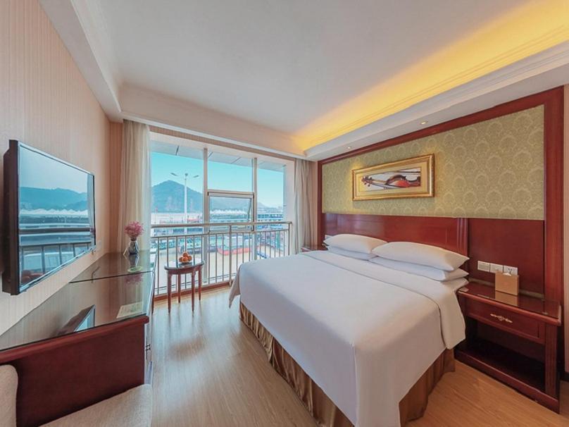 Yichang Vienna Hotel Wanda Branch Exterior foto